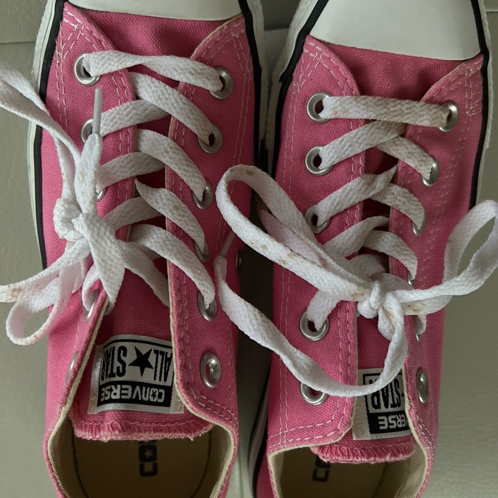 Converse Women's Sneakers in Pink and White - Picture 3 of 6